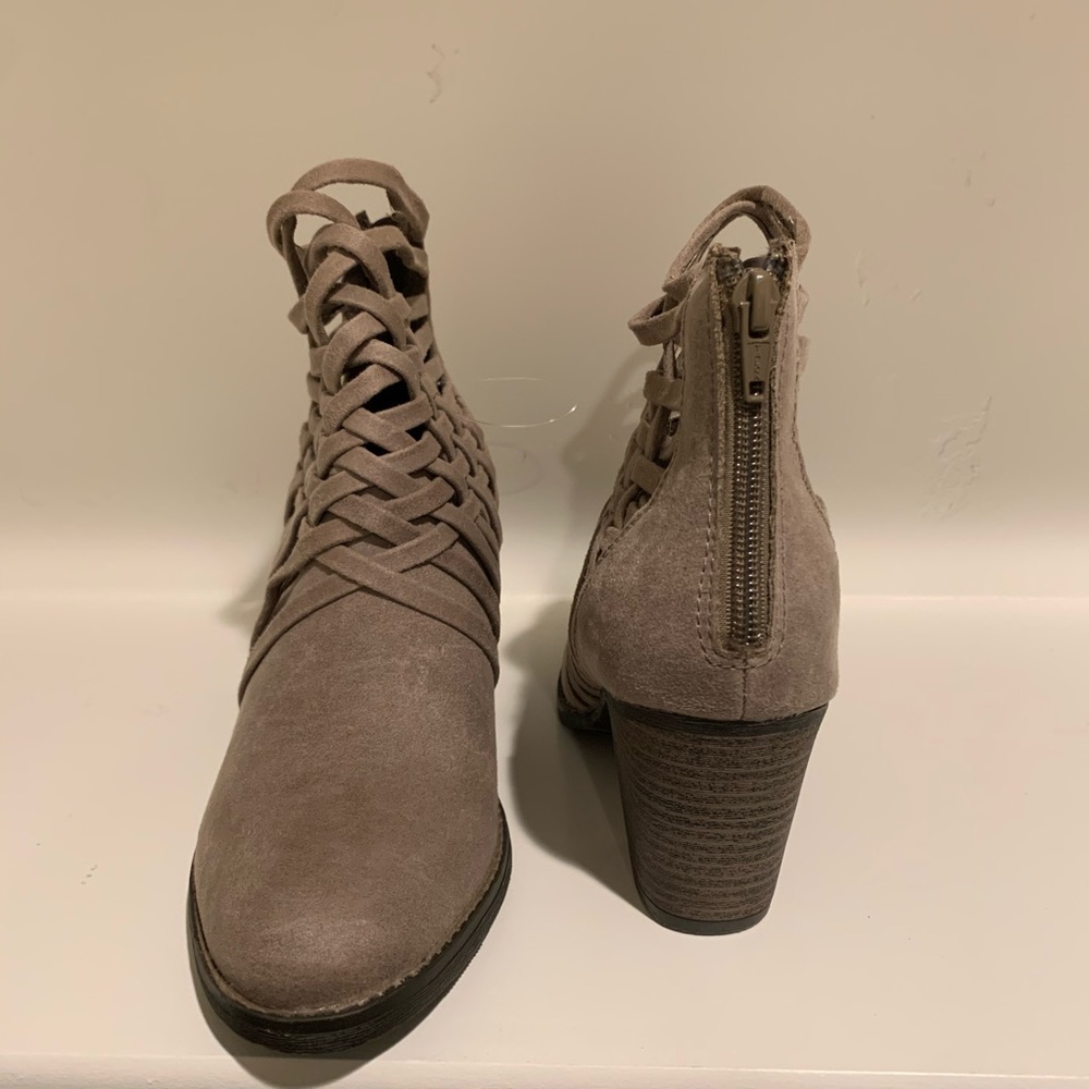 Francesca’s Booties - Picture 2 of 3